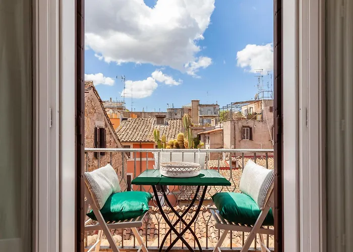 Campo Dei Fiori Sun With Balcony Apartament